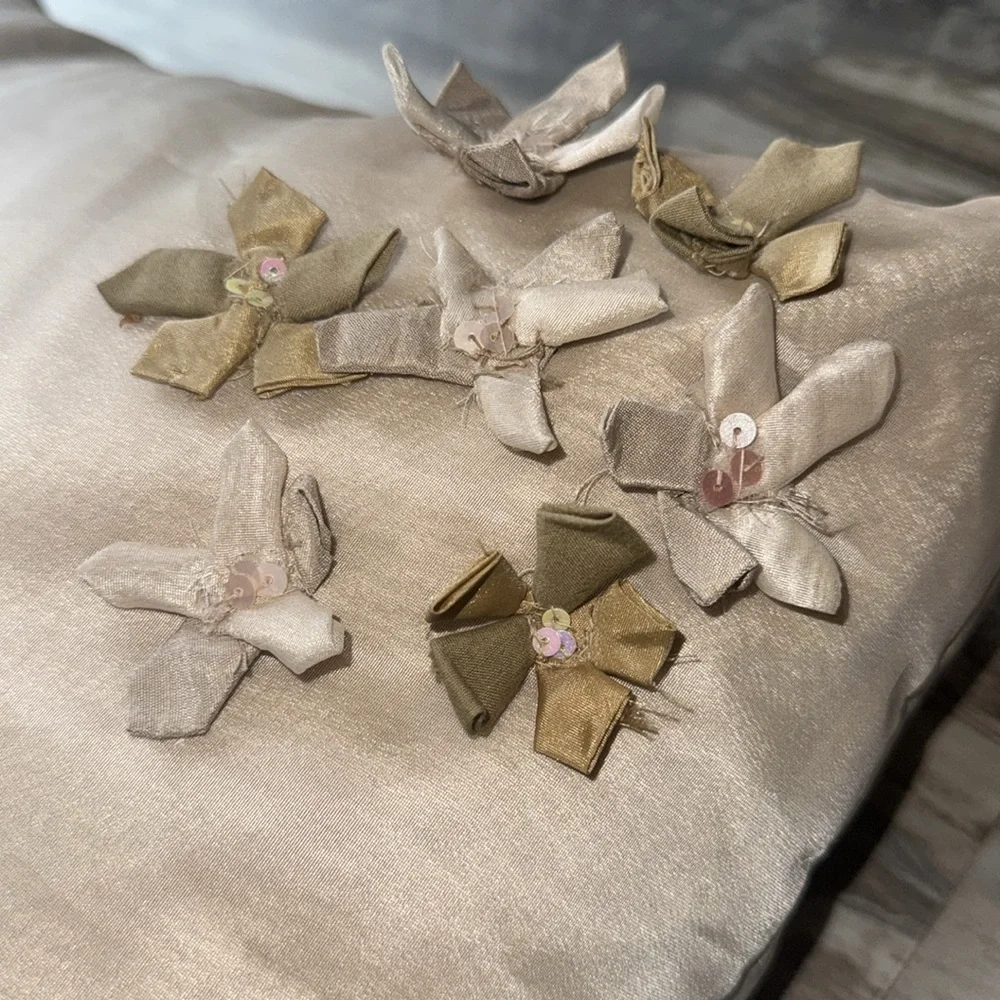 Vintage Elegant Unique Floral Accent Pillow 19X15 sheer cover taupe